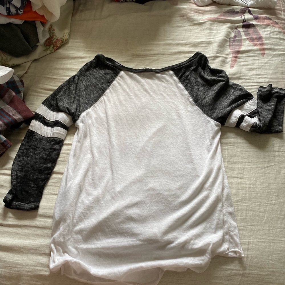 Hollister shirt
